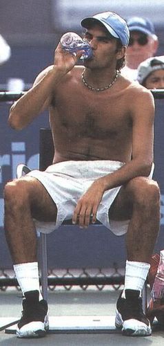 Young Roger Federer 