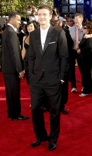  Arriving at the 61st annual emmy awards
