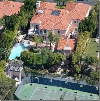  Avril's House!