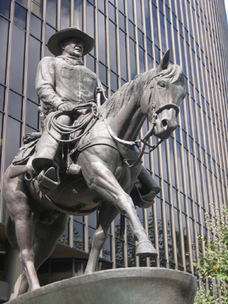  John Wayne Statue