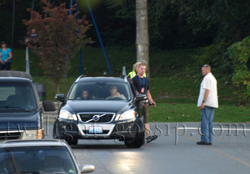  Kristen and Rob on the set Eclpise