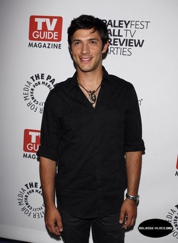  Michael at The Paleyfest & TV Guide Magazine's The CW FallTV প্রিভিউ Party, Sept 14