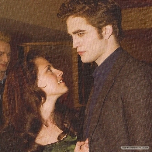  foto from the New Moon 2010 Calendar