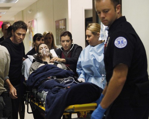  Private Practice - Episode 3.01 - A Death in the Family - Promotional foto-foto