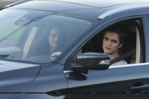  Rob and Kristen on Eclipse Set