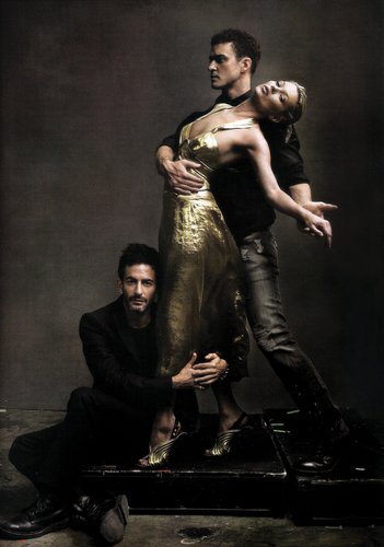  "Vogue" Magazine 2009