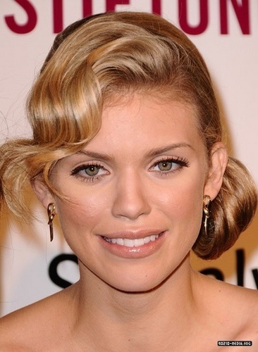  AnnaLynne @ 2nd annual "An Evening Of Hopes And Dreams" Somaly Mam benefit