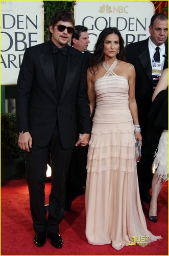  Demi & Ashton @ 2009 Golden Globes