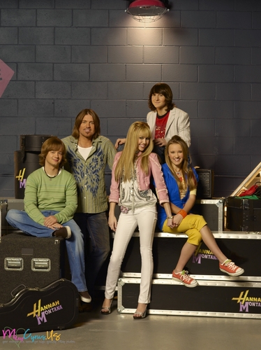  Hannah Montana Season 2 Promotional photos [HQ] <3