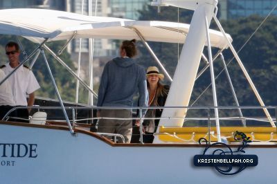  Kristen On Sydney harbour