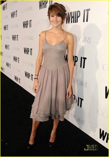  Shailene At the Whip It Premiere
