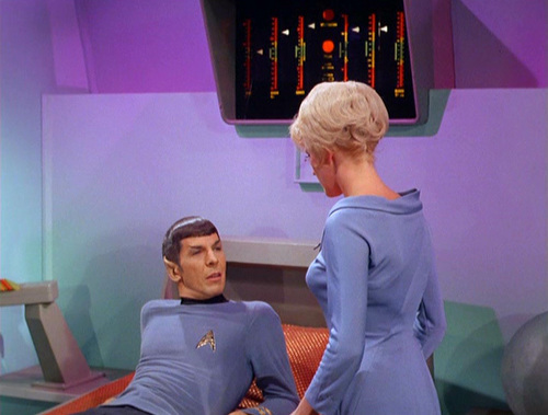  Spock and Christine in ''Return to tomorrow''