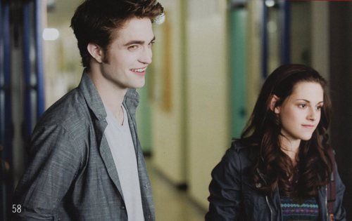  Stills from Official Illustrated ‘New Moon’ Movie Companion