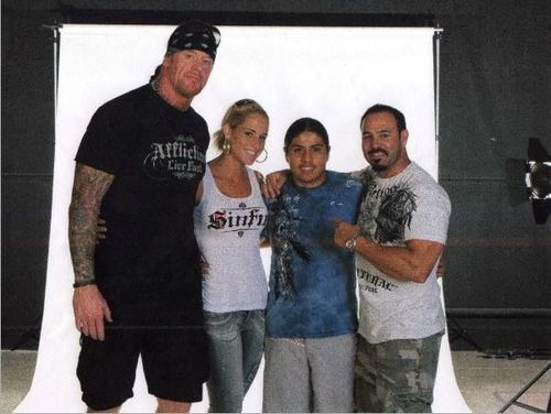  Undertaker,Michelle,and Chavo