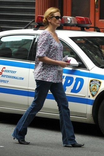  Julia Roberts filming in Tribeca (NYC)