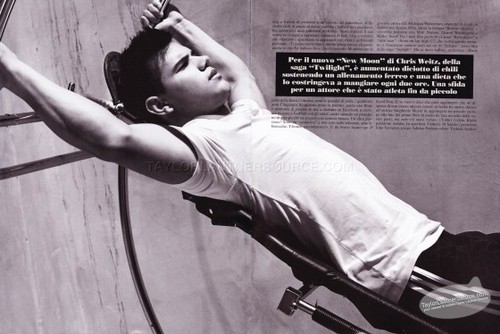 Taylor Lautner in L’Uomo Vogue (Italian Vogue for men)